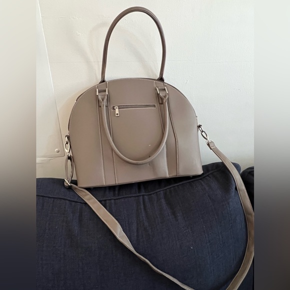 Little Unicorn Rotunda Diaper Bag - Picture 2 of 7